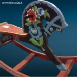 31585_2 Vecchio cavallino a dondolo in legno dipinto a mano provenienza Ungherese