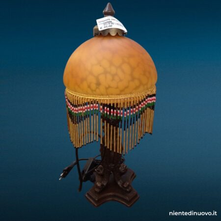Lampada Liberty con paralume in pasta di vetro e perline, H 45 cm