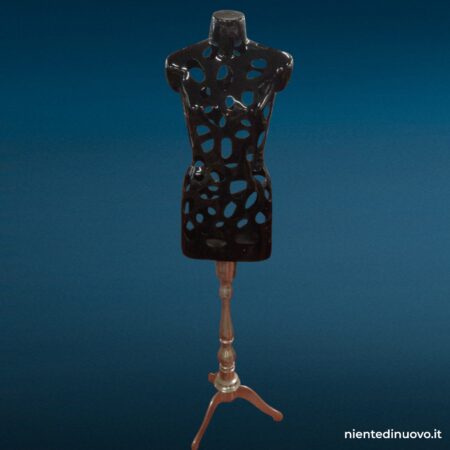 Busto manichino in metallo nero con supporto a treppiede