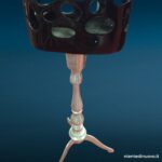 38077_2 Busto manichino in metallo nero con supporto a treppiede