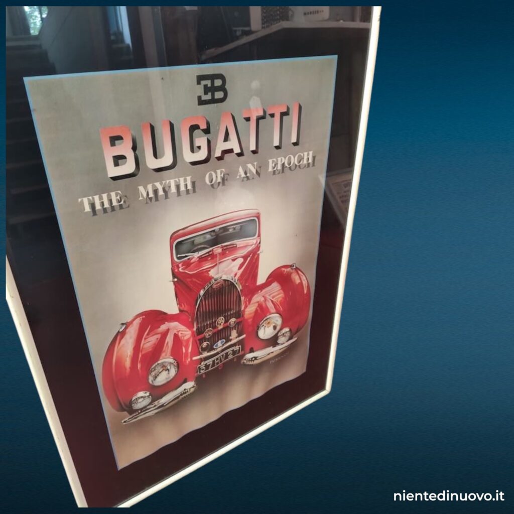 Poster Bugatti d'epoca The Myth of an Epoch incorniciato
