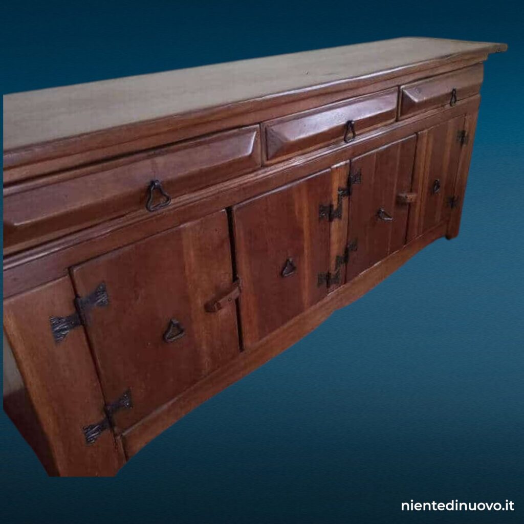 Credenza 4 ante e 3 cassetti in massello di castagno