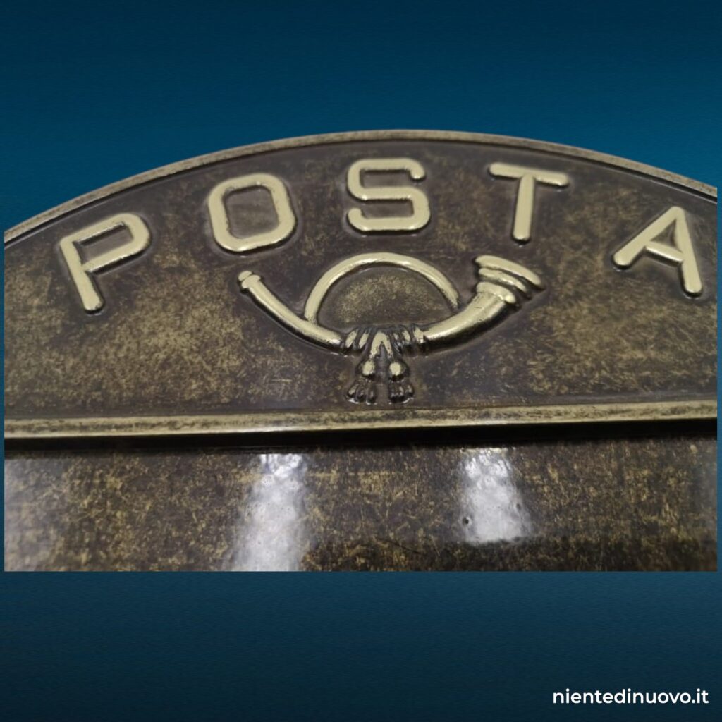 Placca in ottone per cassetta della posta con sportello rientrante