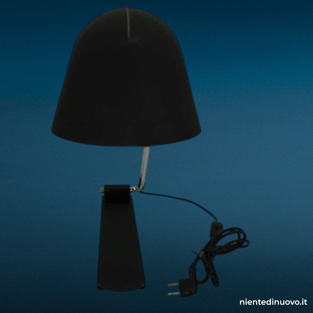 Lampada da scrivania Pala di Danilo e Corrado Aroldi (anni '70)