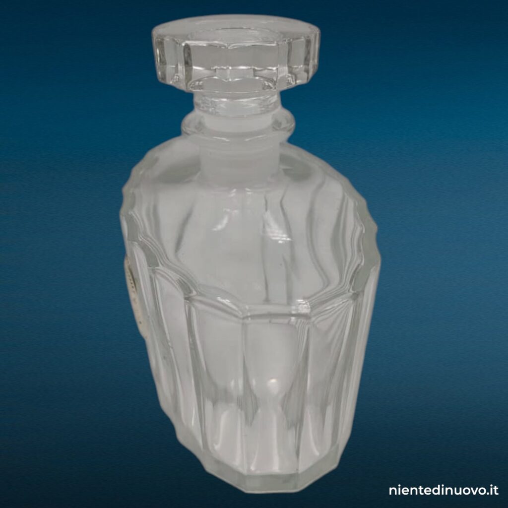 Bottiglia liquore in cristallo con placchetta e tappo in argento