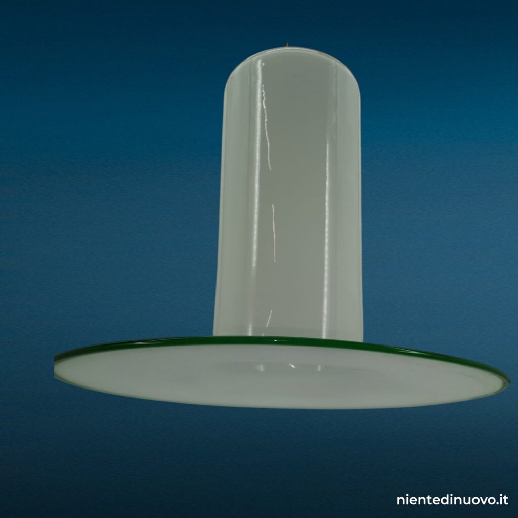 Lampadario in vetro opalino di Murano, anni 60
