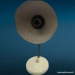 39018_3 Lampada vintage in metallo panna snodabile