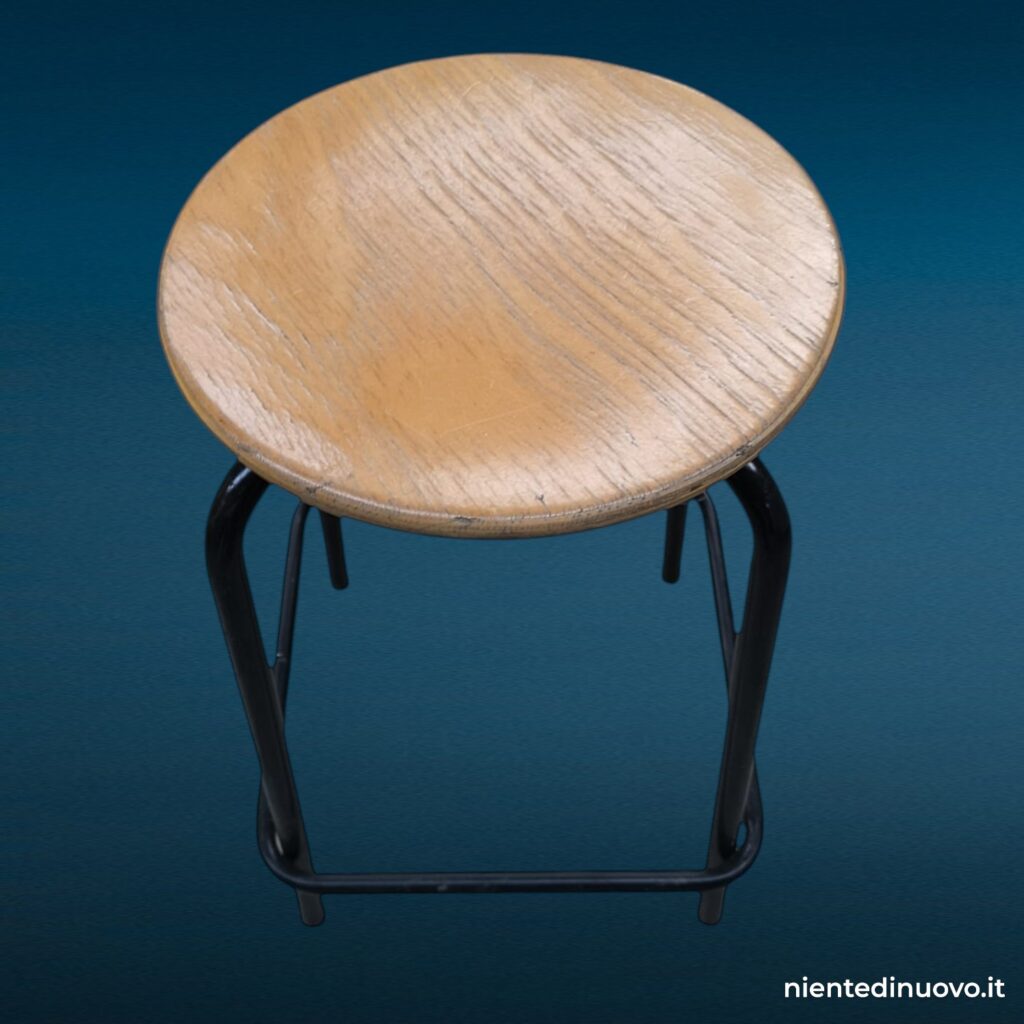 Sgabello in legno di faggio e acciaio anni 60