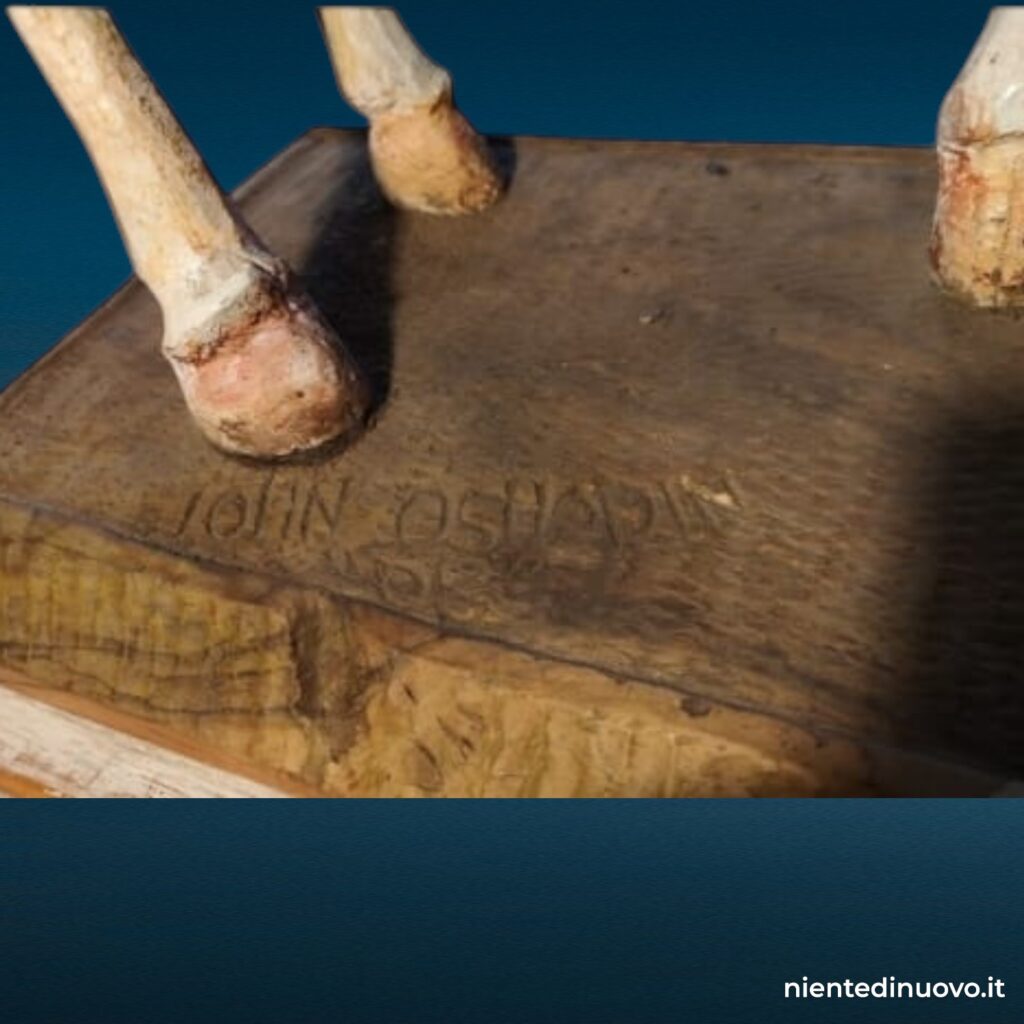 Scultura di cavallo in legno firmata John Oshodin