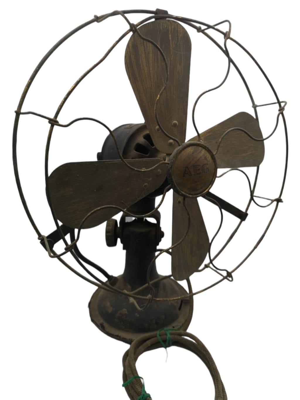 Vecchio ventilatore AEG da collezione in metallo, funzionante ma da revisionare