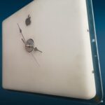 Orologio da muro ricavato da iMac G4