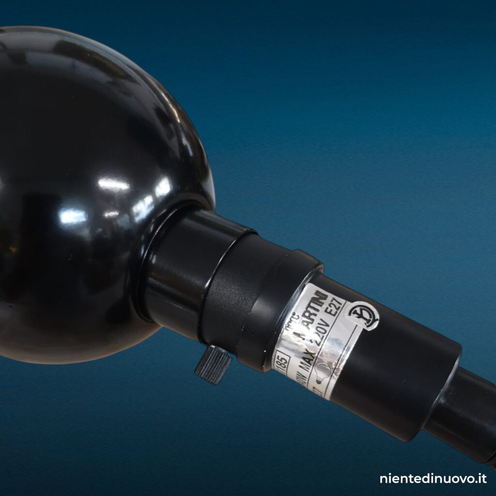Lampada da tavolo Martini 11185 vintage con dimmer e attacco E27