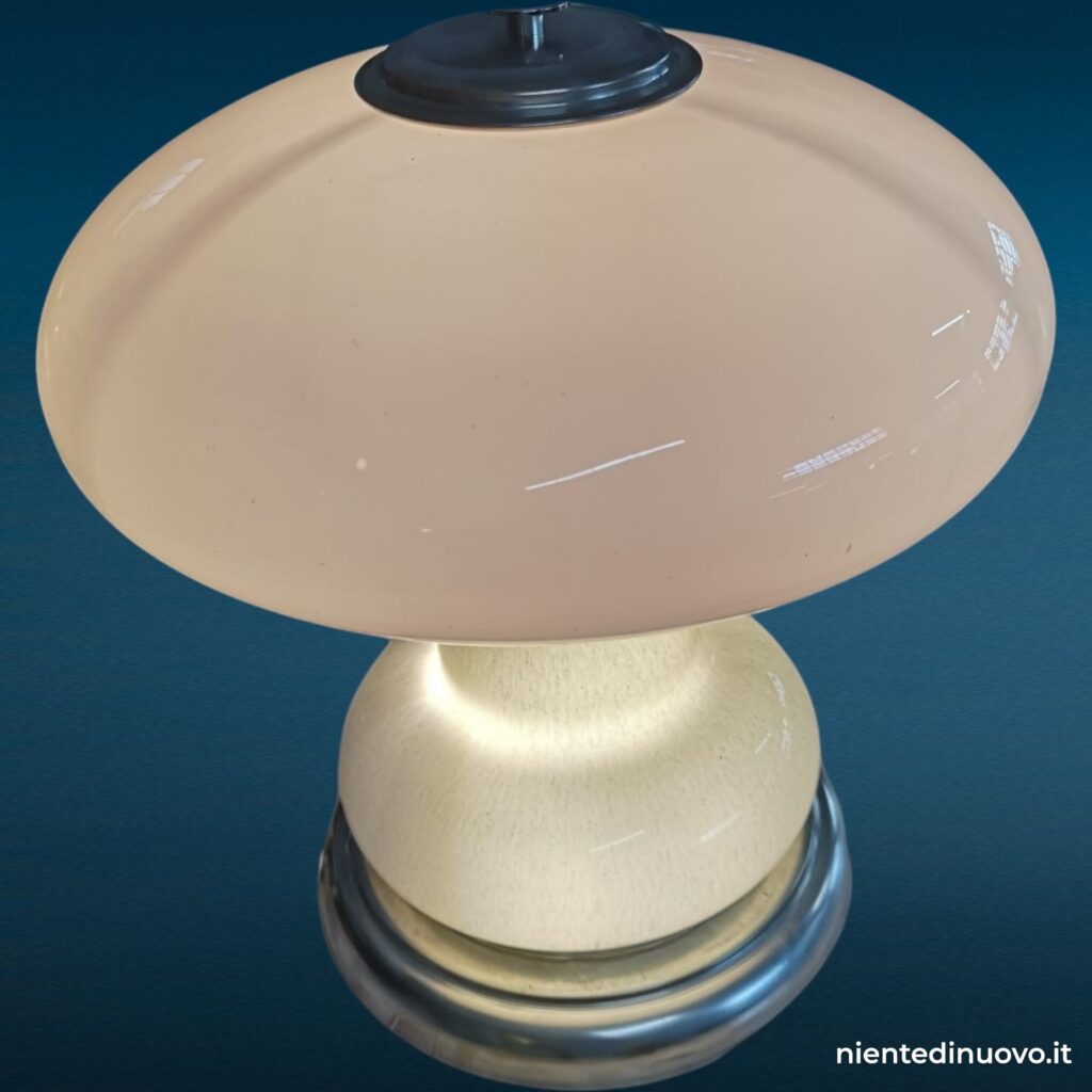 Lampada da tavolo vintage in vetro di Murano