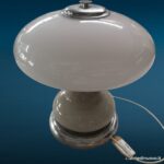 Lampada da tavolo vintage in vetro di Murano