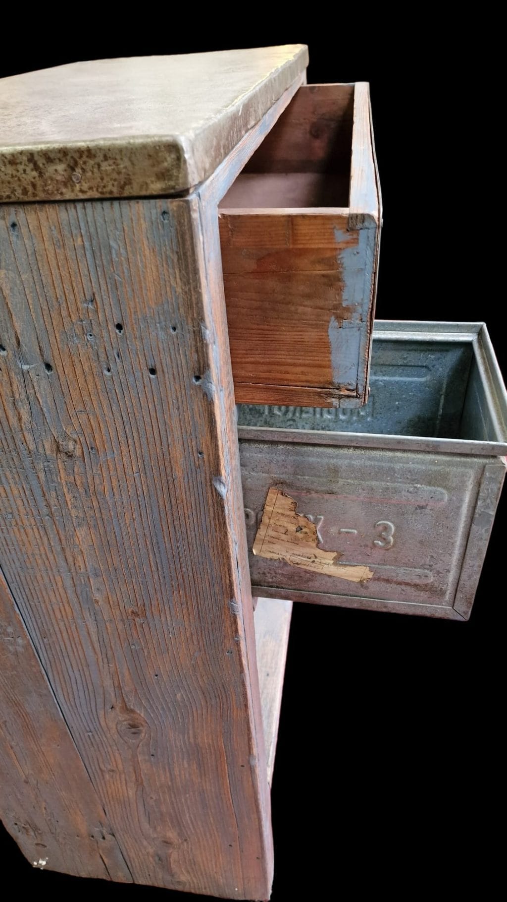 Mobile cassetti industrial originale in legno e ferro