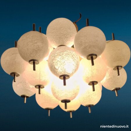 Lampadario Raak anni 60/70 con 28 sfere in vetro