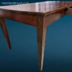 Tavolo rettangolare in legno massello dei primi 900 con cassetto centrale e gambe dritte