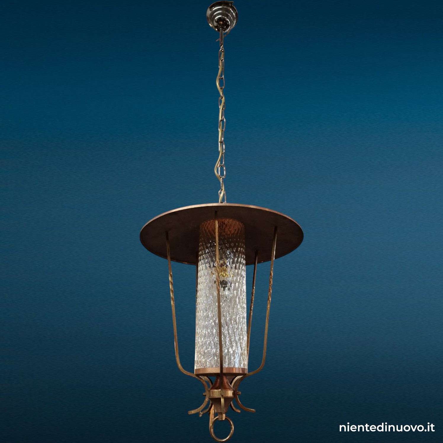 Lampadario a lanterna in ottone e rame, una luce