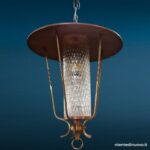 Lampadario a lanterna in ottone e rame, una luce