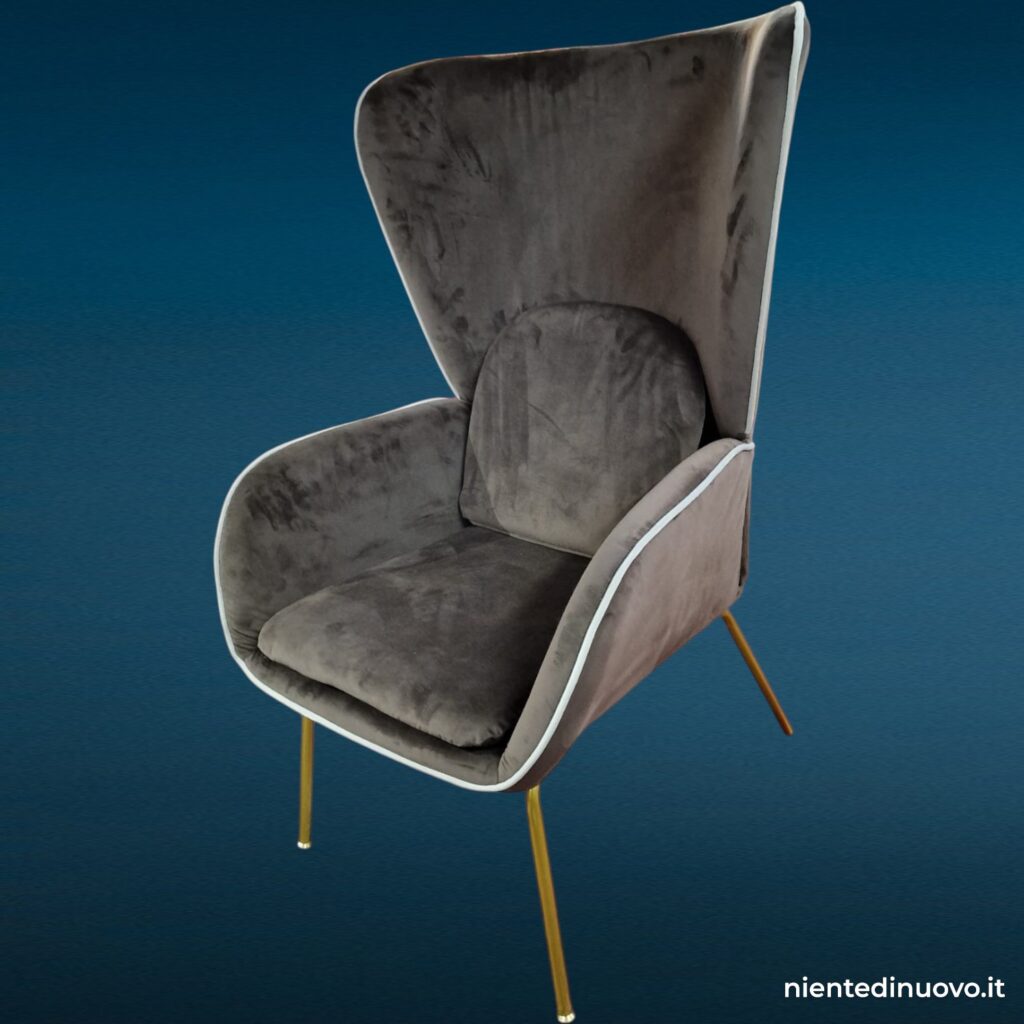 Poltrona in velluto marrone con gambe dorate Brownie