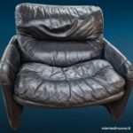 Poltrona vintage in pelle nera anni '70 modello Sandwich