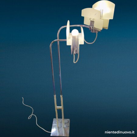Lampada piantana vintage anni '70 con doppia accensione e diffusori orientabili