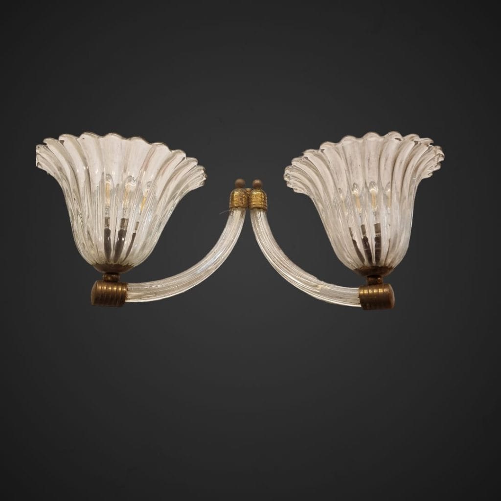 Applique due luci in vetro di Murano con campanelle in vetro soffiato e bracci gessati
