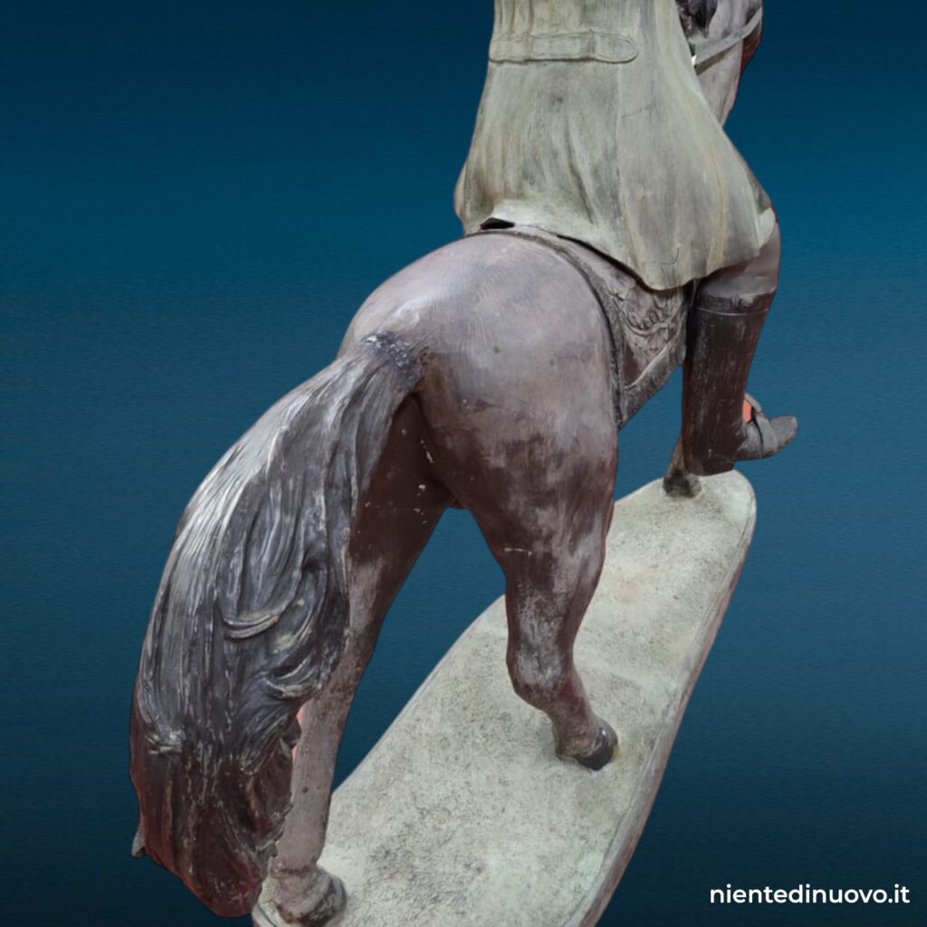 Scultura Cavallo in bronzo lunga due metri con soldato a cavallo