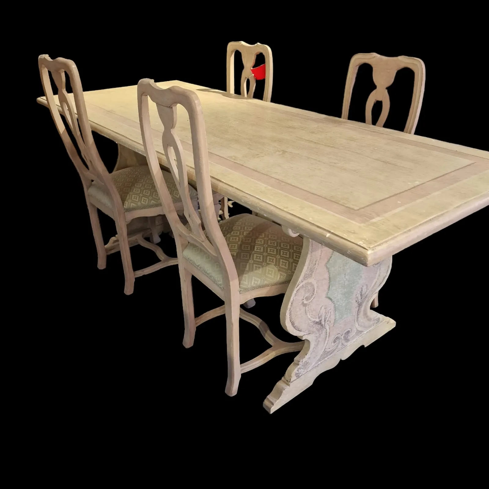 TAVOLO laccato con sedie