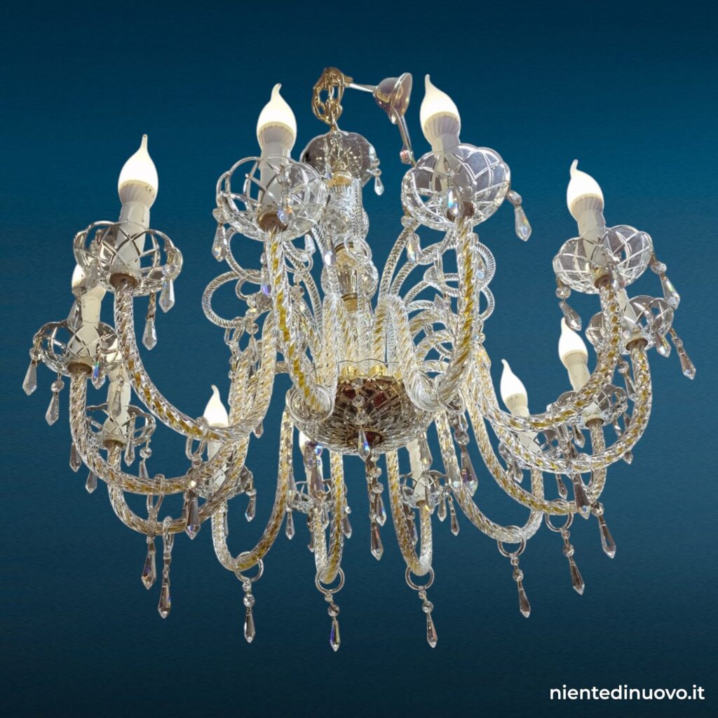 Lampadario in cristallo 12 luci con finitura oro