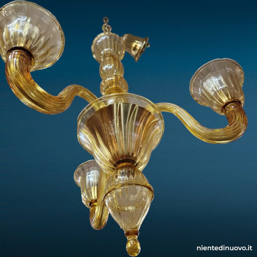 Lampadario in vetro di Murano 3 luci ambra