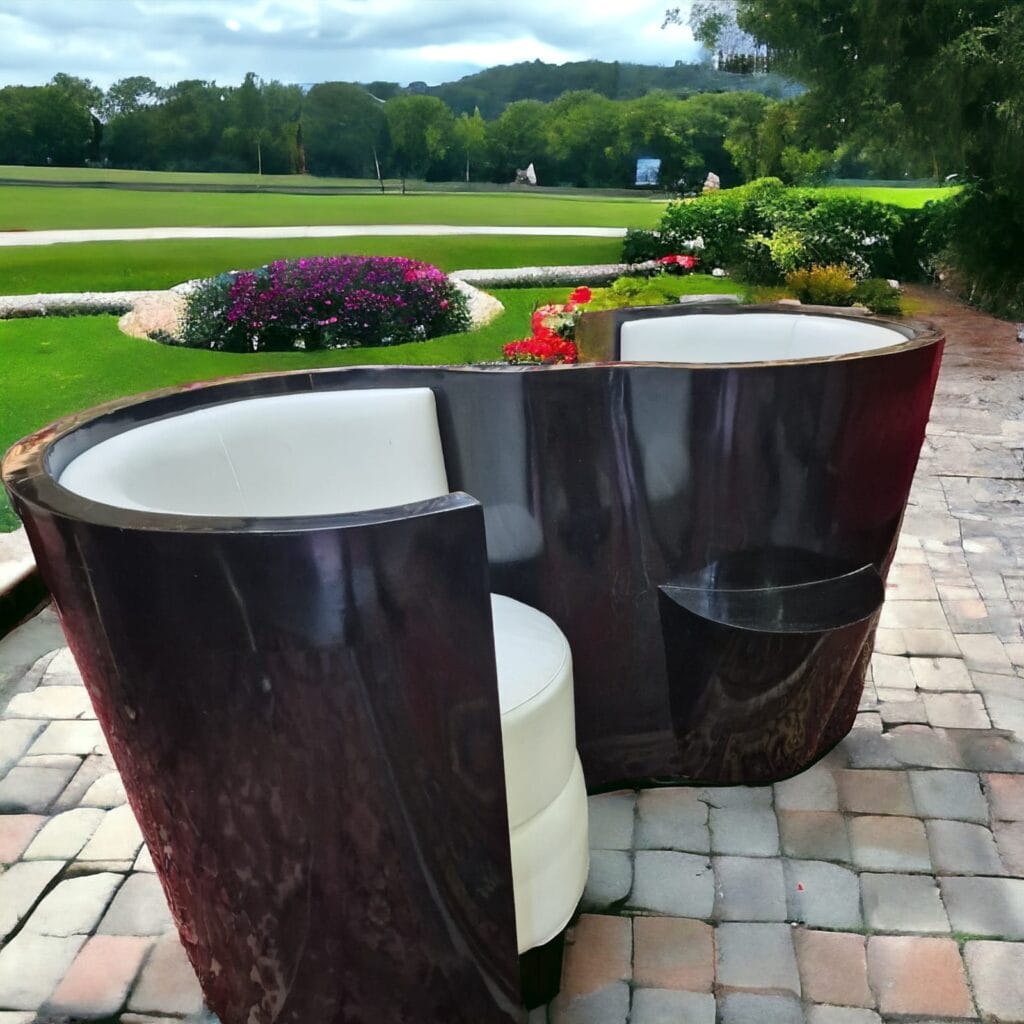 Divano design da conversazione in legno laccato nero con sedute incrociate