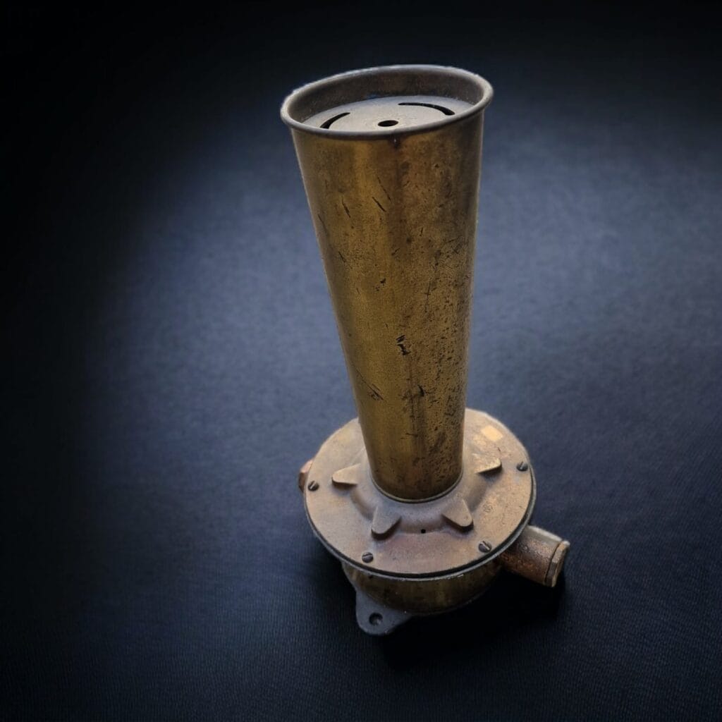 Sirena originale in ottone da nave militare americana