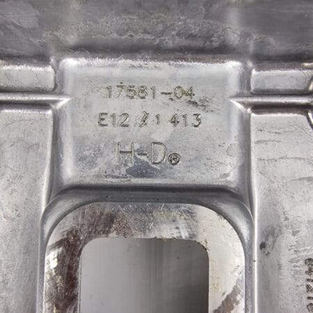 Coppia di coperchi punterie Harley Davidson 17581-04 originali in eccellenti condizioni