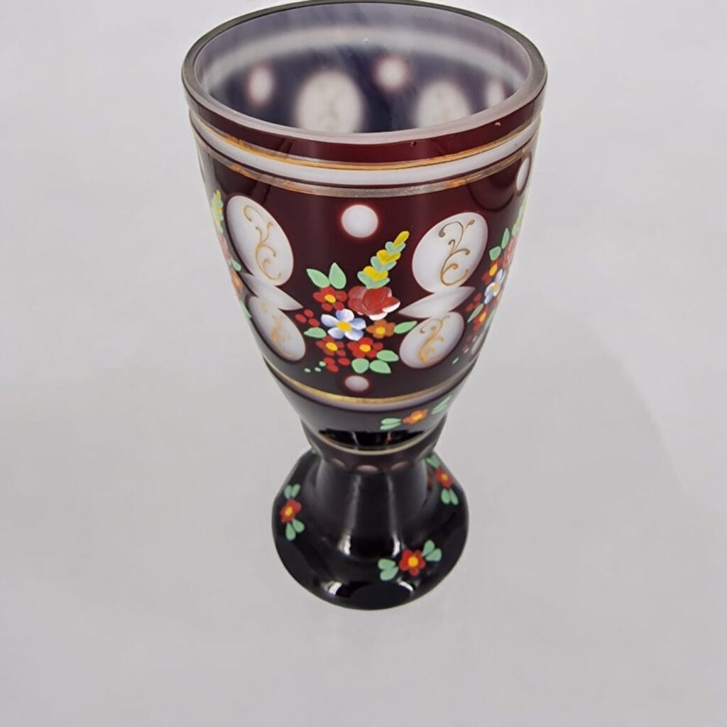 Calice in cristallo di Boemia decorato a mano con fiori e oro, pezzo unico