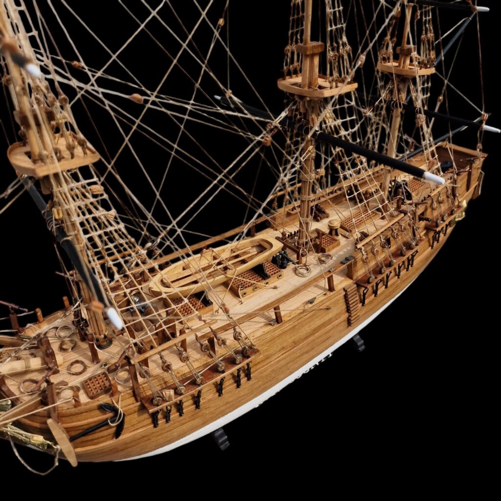 Veliero fatto a mano Bounty in teca di vetro