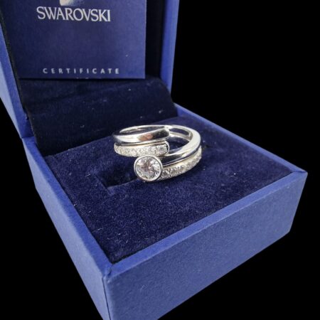 Anello Swarovski originale in cofanetto in ottime condizioni