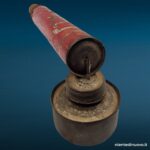 Diffusore insetticida in latta Vittoria - oggetto vintage