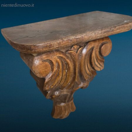 Mensolina in legno massiccio scolpito da parete, graziosa e decorativa