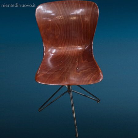 Poltroncina Pagholz vintage leggermente difettata con base regolabile in altezza e design anni ’50.