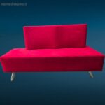 netto sala d’attesa anni ’70 in velluto rosso con piedini in acciaio