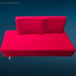 netto sala d’attesa anni ’70 in velluto rosso con piedini in acciaio