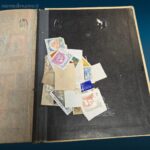 collezione di vecchi francobolli russi in raccoglitore vintage
