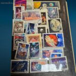 collezione di vecchi francobolli russi in raccoglitore vintage