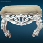 sgabello imbottito elegante, arredo shabby chic, sgabello da camera, seduta da appoggio, sgabello in legno laccato, arredo provenzale, sgabello romantico vintage,