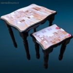 Set di tavolini in legno nero con decoupage Londra e New York, gambe tornite