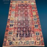 Tappeto Malayer Persia vecchio annodato a mano con segni di usura