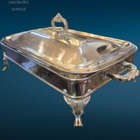 pirofila con piedini e struttura silver plated elegante con coperchio