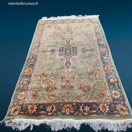 Tappeto Nepal annodato a mano in lana scolpita con decoro verde 150x250 cm