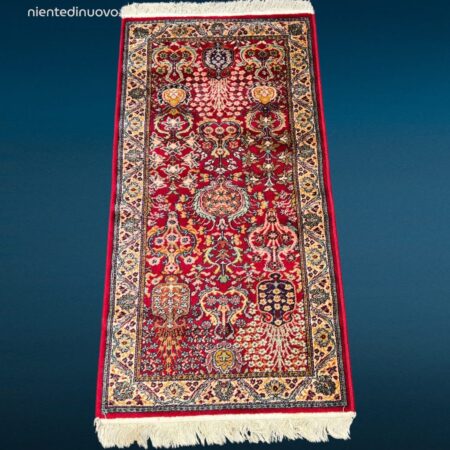 Tappeto scendiletto 71x145 in lana belga in ottime condizioni, lavato e sterilizzato